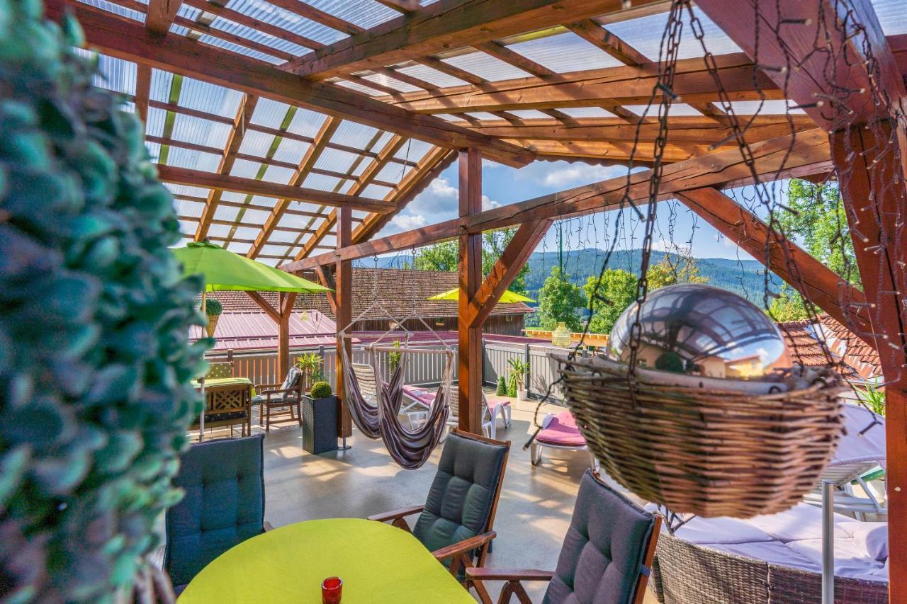Wander Und Aktiv Hotel Roesslwirt Lam Dış mekan fotoğraf
