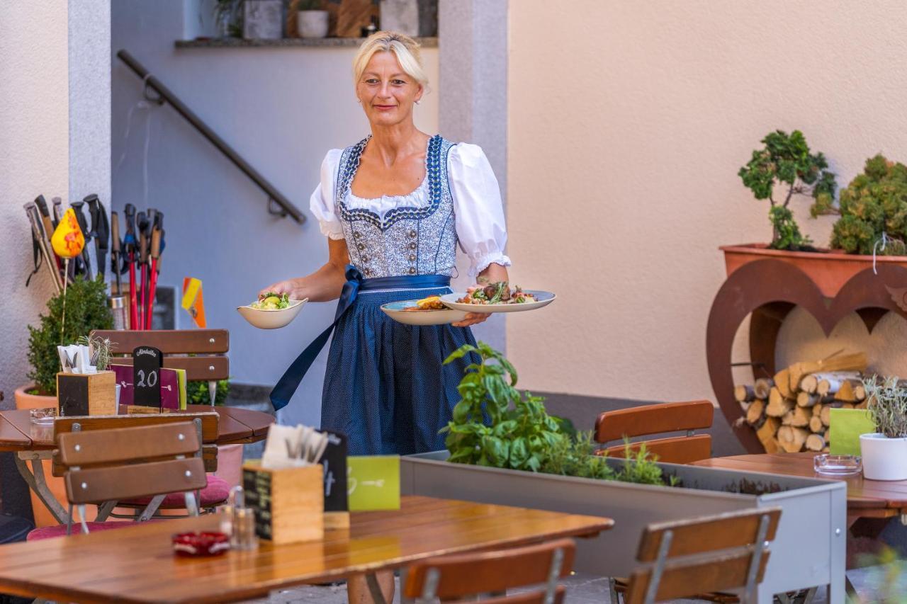 Wander Und Aktiv Hotel Roesslwirt Lam Dış mekan fotoğraf