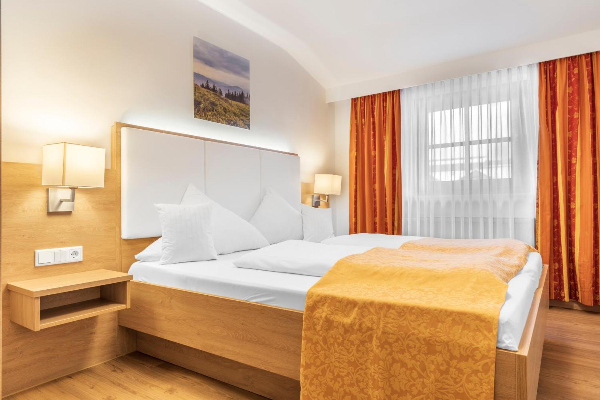 Wander Und Aktiv Hotel Roesslwirt Lam Dış mekan fotoğraf