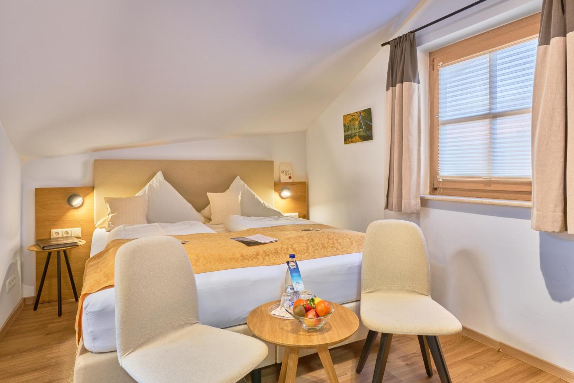 Wander Und Aktiv Hotel Roesslwirt Lam Dış mekan fotoğraf